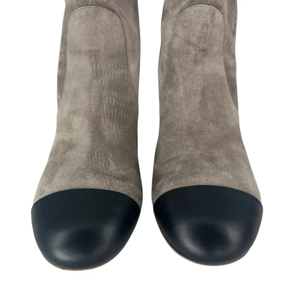 CHANEL cap toe